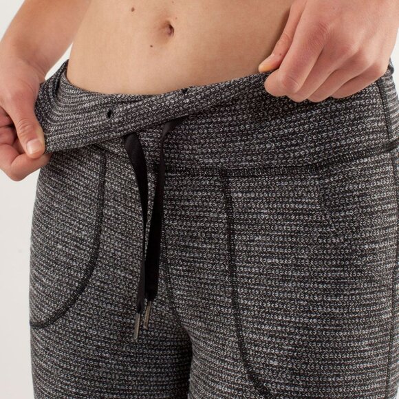 Lululemon Skinny Will Pant / Legging, Pique Black (Gray & Black), Size 8 - Picture 4 of 9